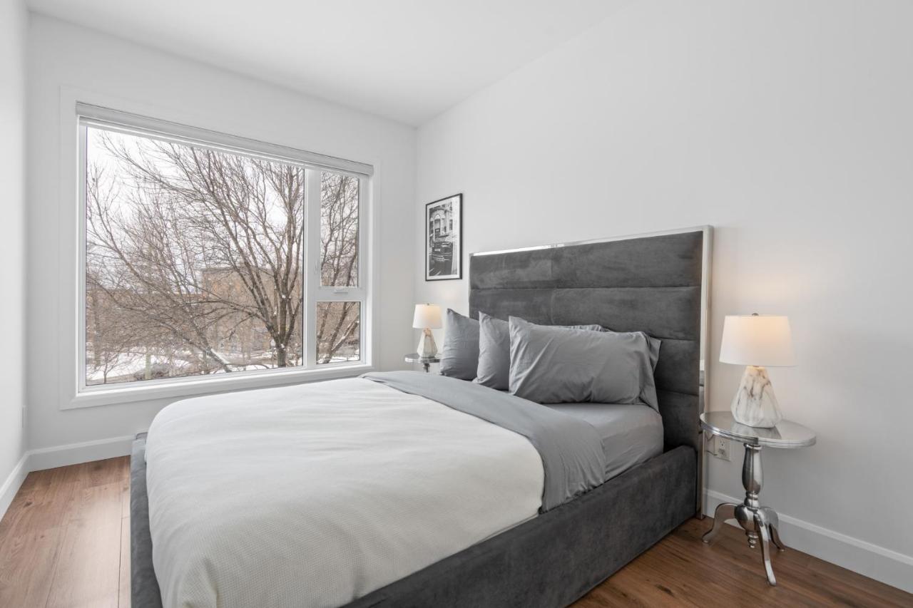Initial -classe S- Centre-ville De +stationnement Apartment *